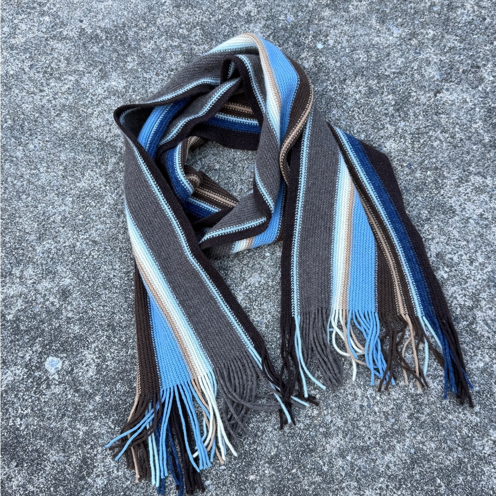 Striped Multicolor fringe Scarf in neutral and blue color